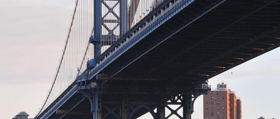 Angles of the Brooklyn Bridge