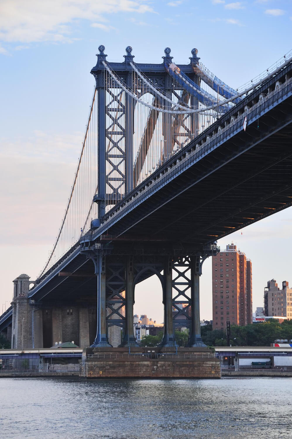 Angles of the Brooklyn Bridge